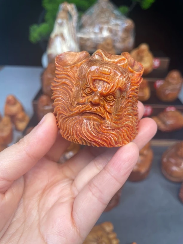 印尼高油密血龙木纯手工精雕钟馗手把件摆件文玩礼品5.3*5cm