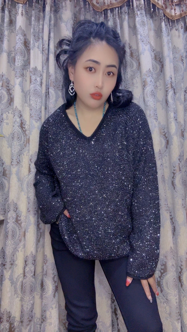 休闲纯欲风微领百搭长袖毛衣针织亮晶晶宽松型加厚休闲风