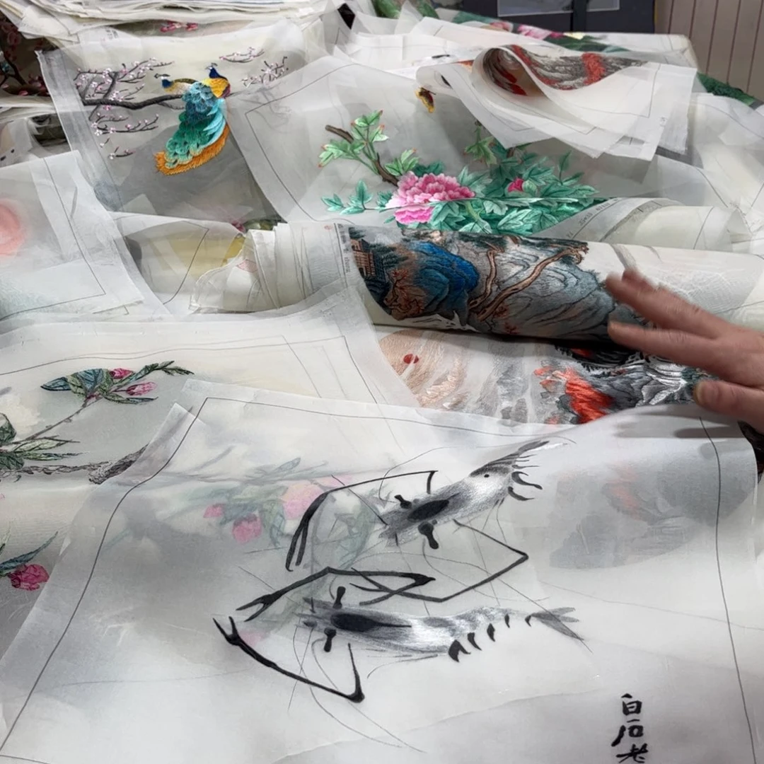 刺绣烊**东纯手工制作的一款