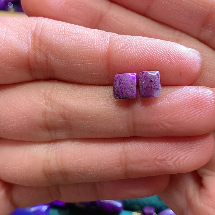 【闪购商品】苏纪石（舒俱来）耳钉银S925镶嵌茉***-