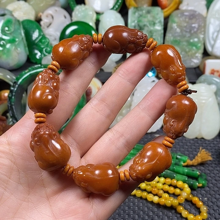 吊坠紫金钵盂菩提