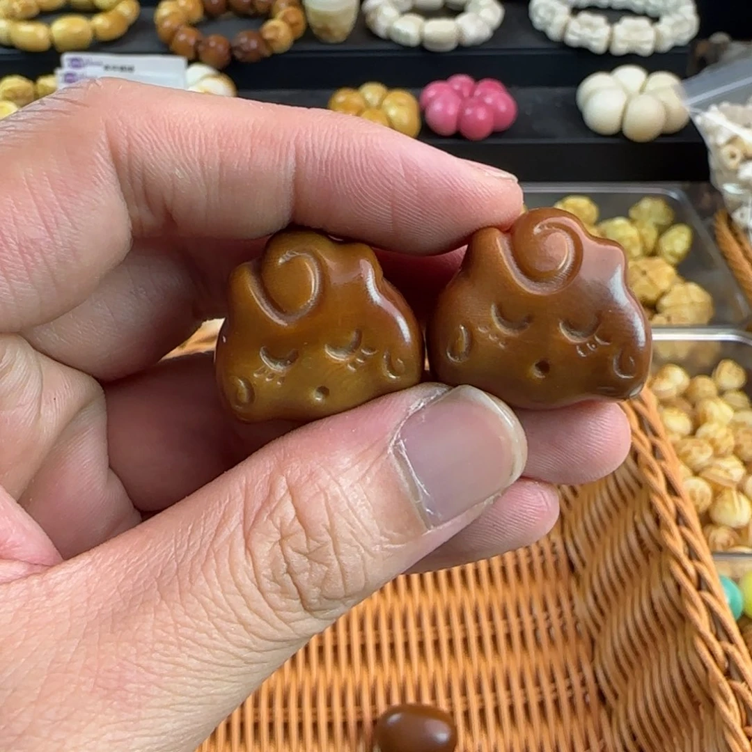 吊坠菩提根/象牙果巧克力云朵10颗通货不挑瑕