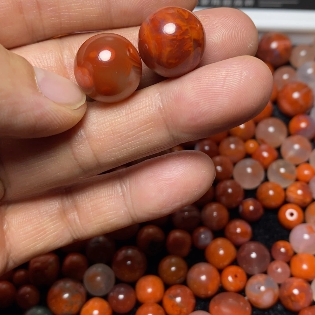 未镶嵌275号圆珠一个南红玛瑙