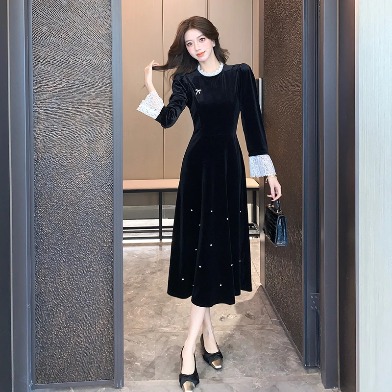 法式高级感蕾丝2024秋复古丝绒裙子