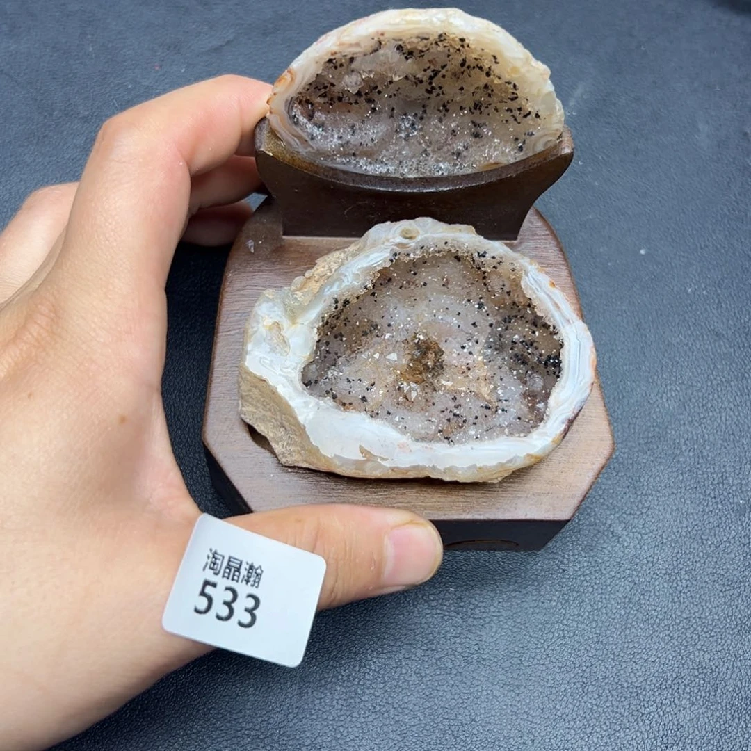 未镶嵌水晶大型摆件（非配饰）