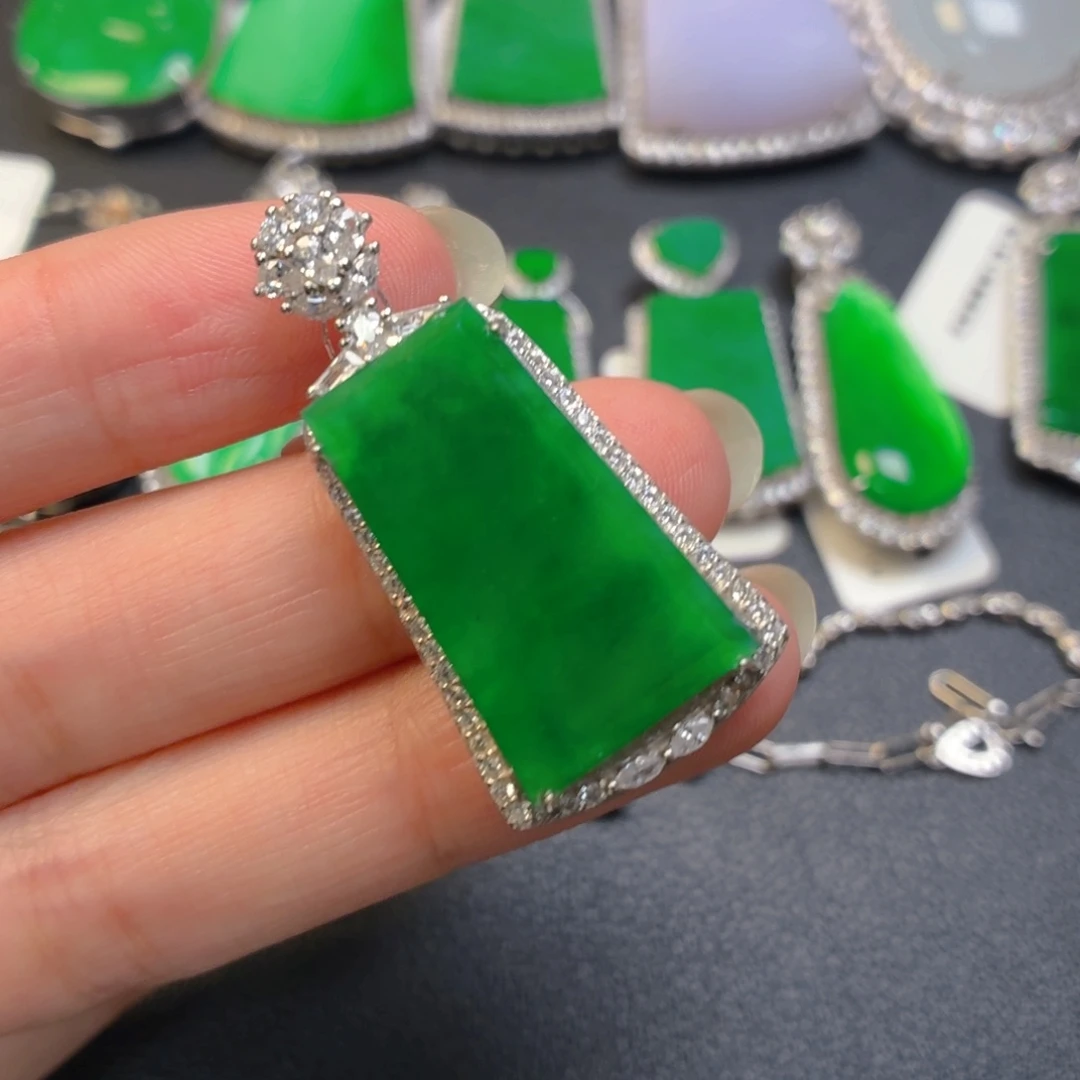 翡翠银S925镶嵌颈饰