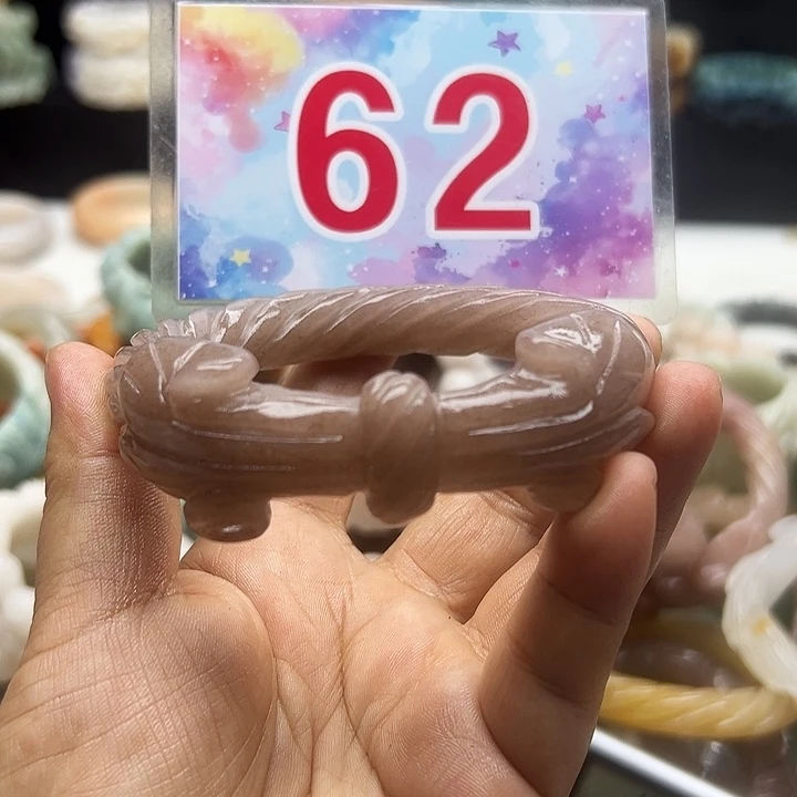 未镶嵌手镯石英岩玉