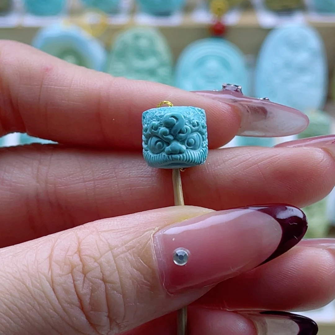 绿松石未镶嵌珠宝奇石10m