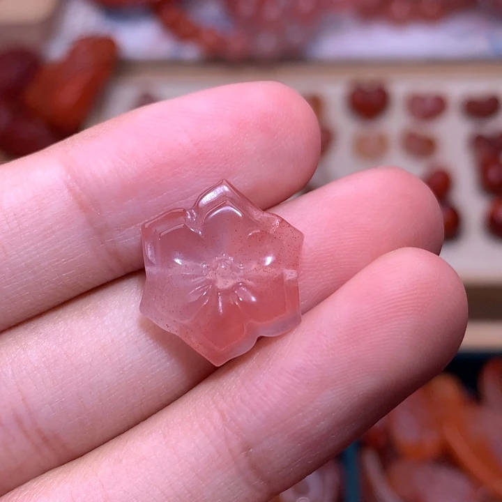 南红玛瑙未镶嵌珠宝半成品1