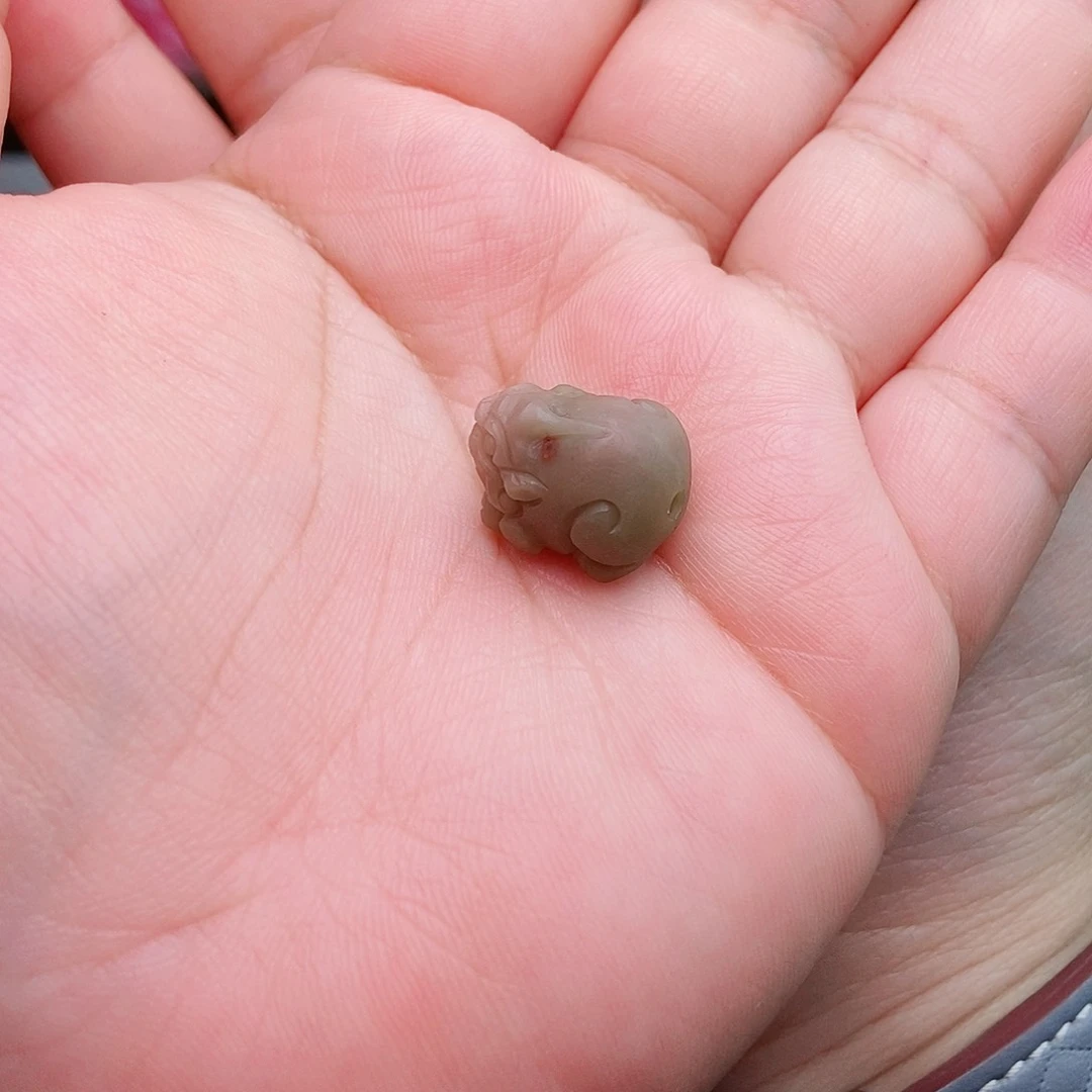 玛瑙/玉髓珠宝半成品未镶嵌茶**飘