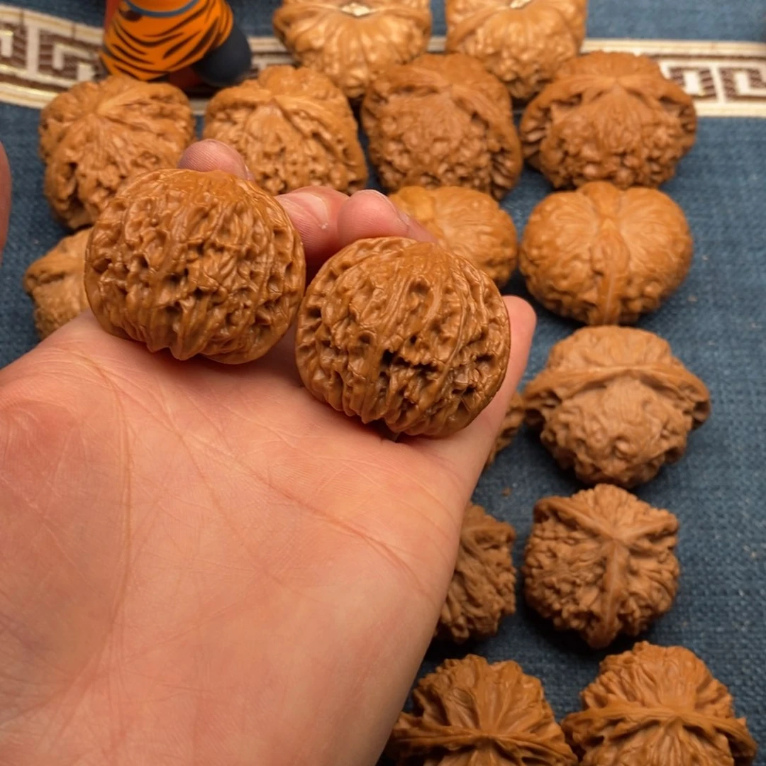 文玩核桃把件O*D37正磨全品