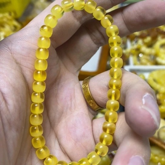 蜜蜡未镶嵌裸石多样性发货