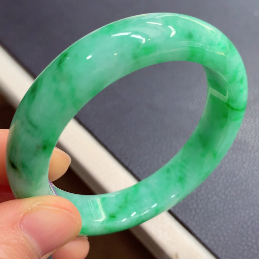 未镶嵌手镯翡翠翡翠
