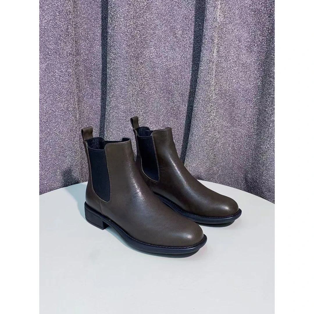 C2256 灰色  时尚低跟圆头舒适休闲短靴 切尔西女靴