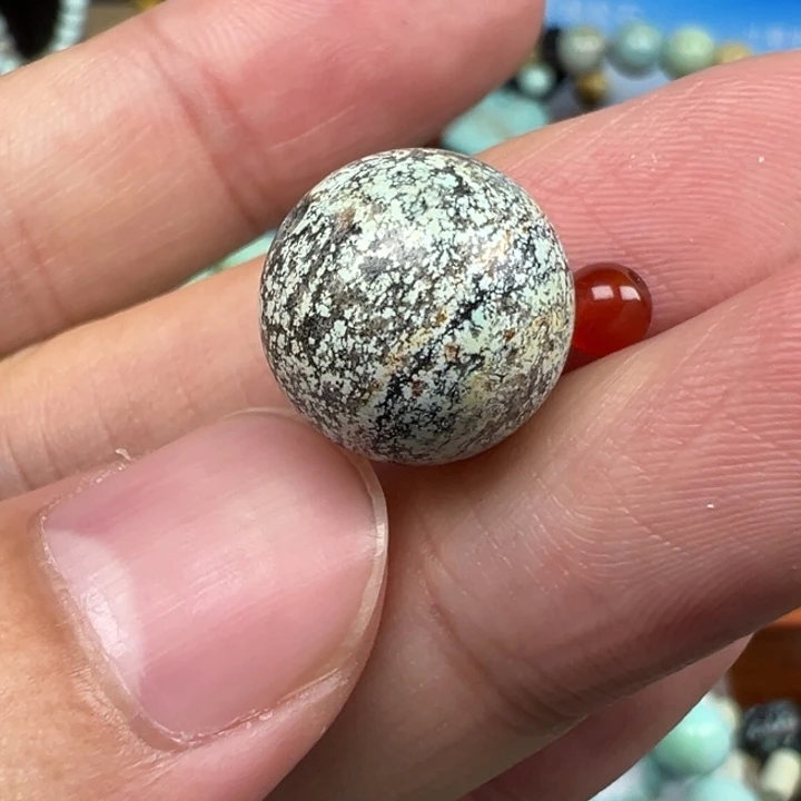 未镶嵌配饰南红玛瑙卡13.9