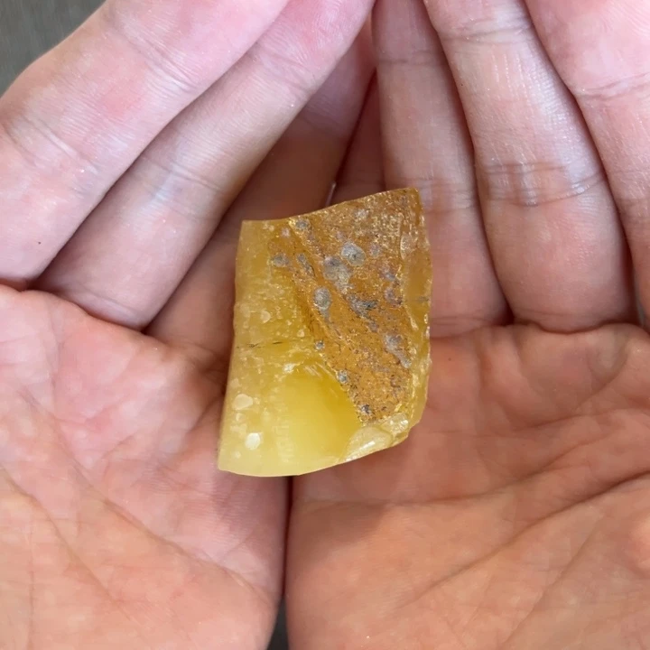 定制蜜蜡未镶嵌云*泽定制蜜蜡