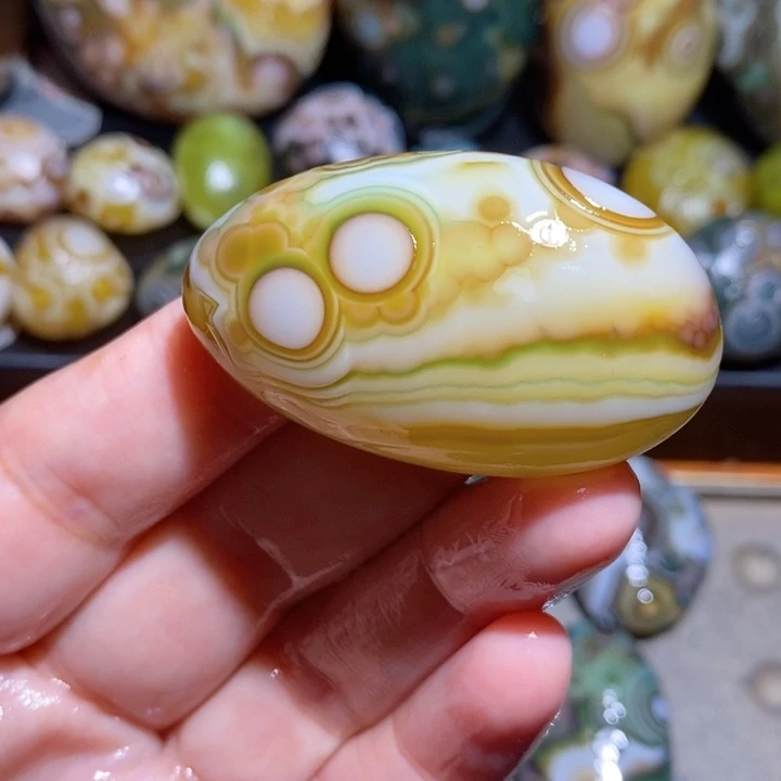 未镶嵌玛瑙/玉髓珠宝半成品101
