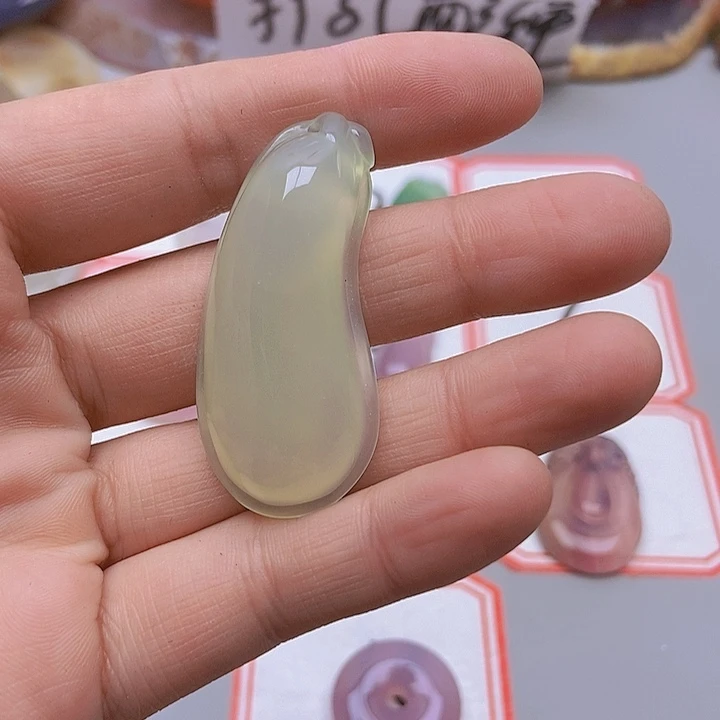 【闪购商品】玛瑙/玉髓珠宝半成品未镶嵌木*