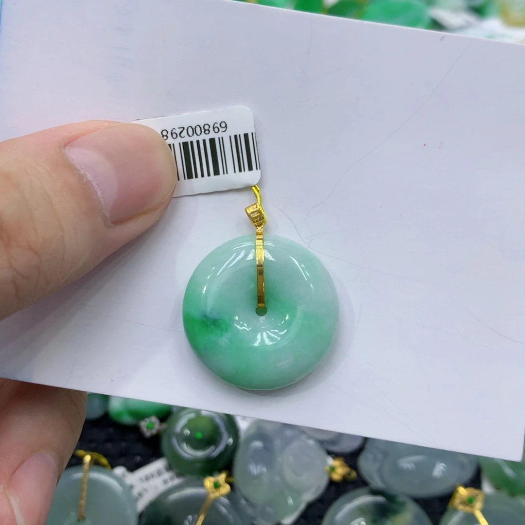 *****颈饰18K金镶嵌翡翠翡翠