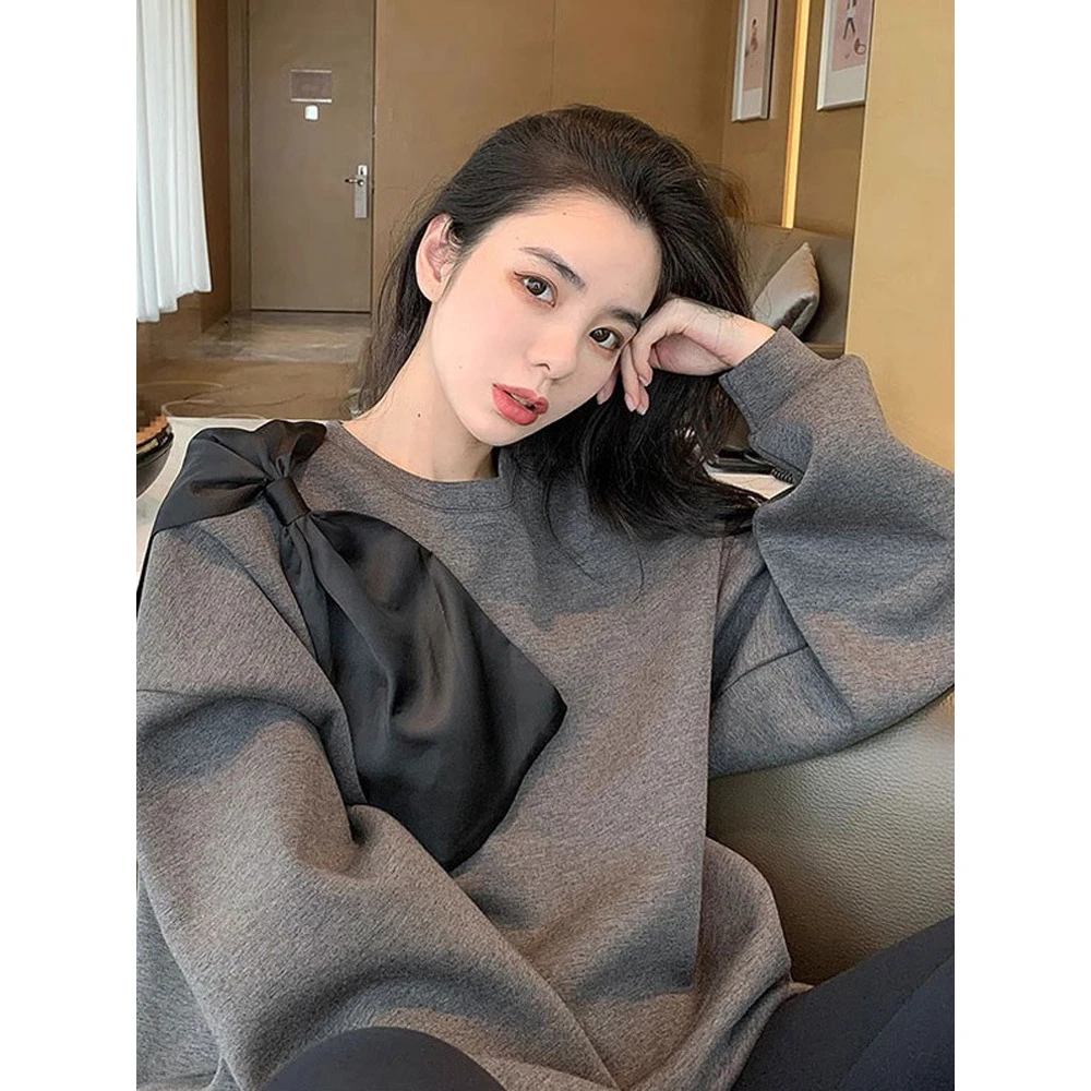 韩版慵懒风宽松圆领卫衣女秋冬新款设计感蝴蝶结小众加绒休闲上衣