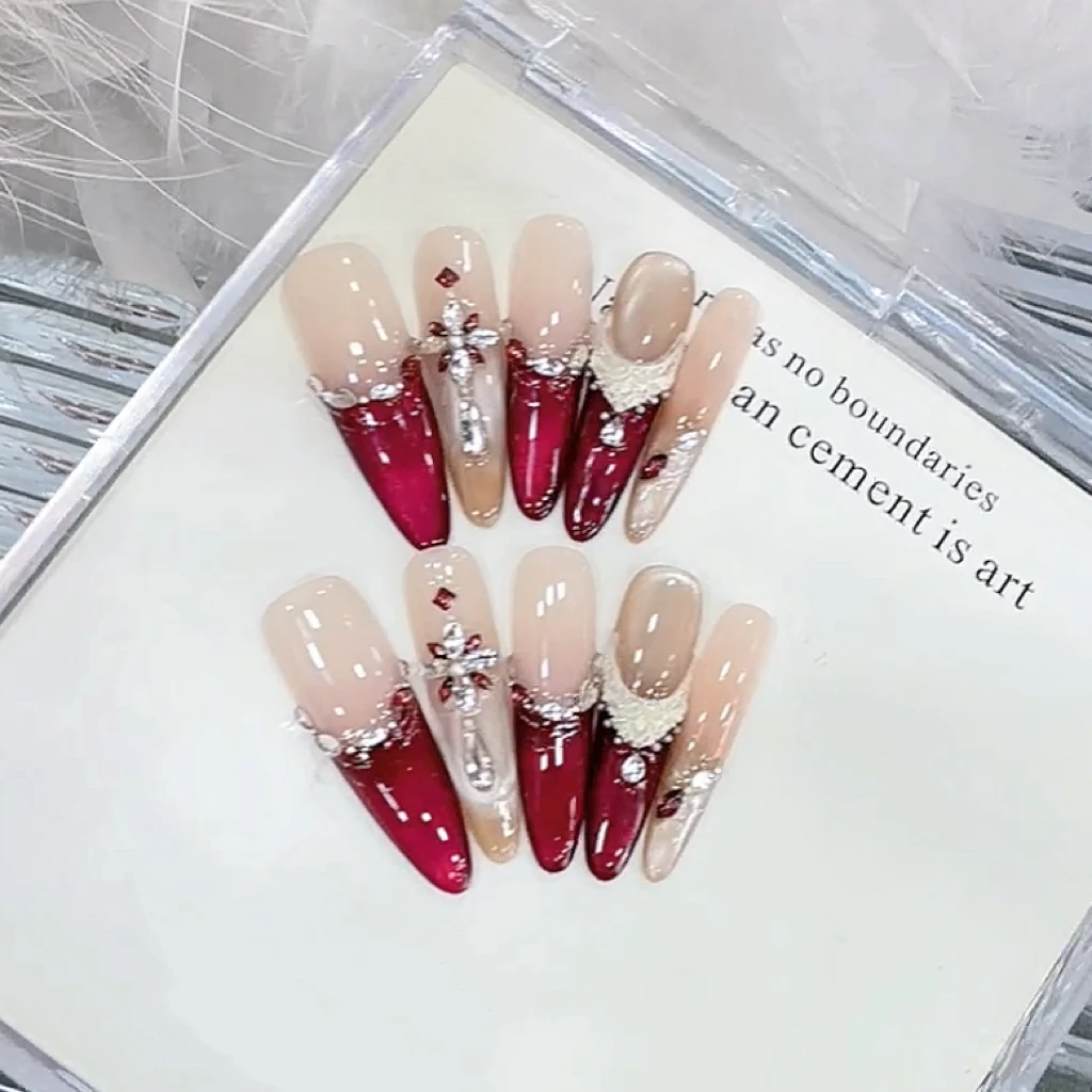 【玫瑰晚宴】纯手工美甲穿戴甲片爆闪高级感酒红猫眼渐变高级感显白