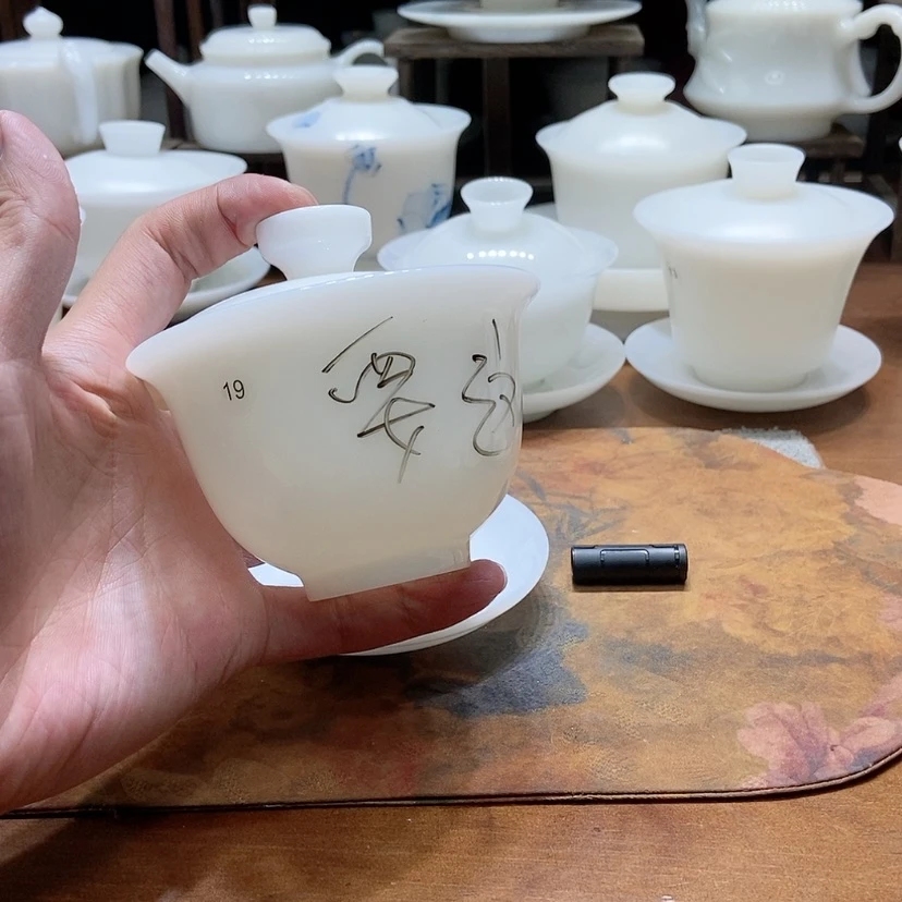 【闪购商品】我****信在家待几分钟也要好好吃饭呀亲