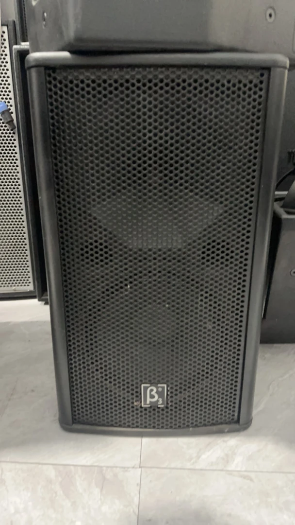 不包邮贝塔斯瑞10寸专业箱