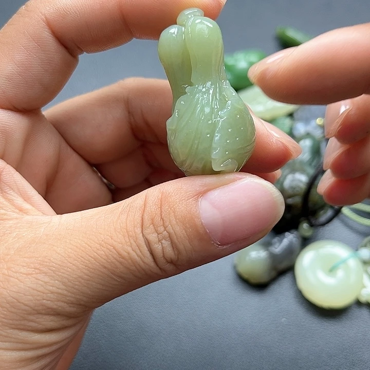 【闪购商品】颈饰未镶嵌和田玉