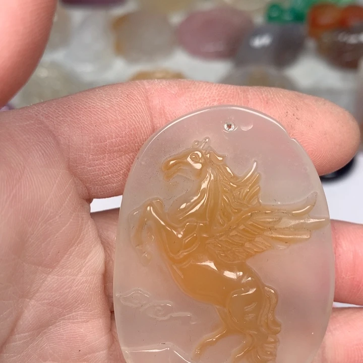 玛瑙/玉髓颈饰未镶嵌C**