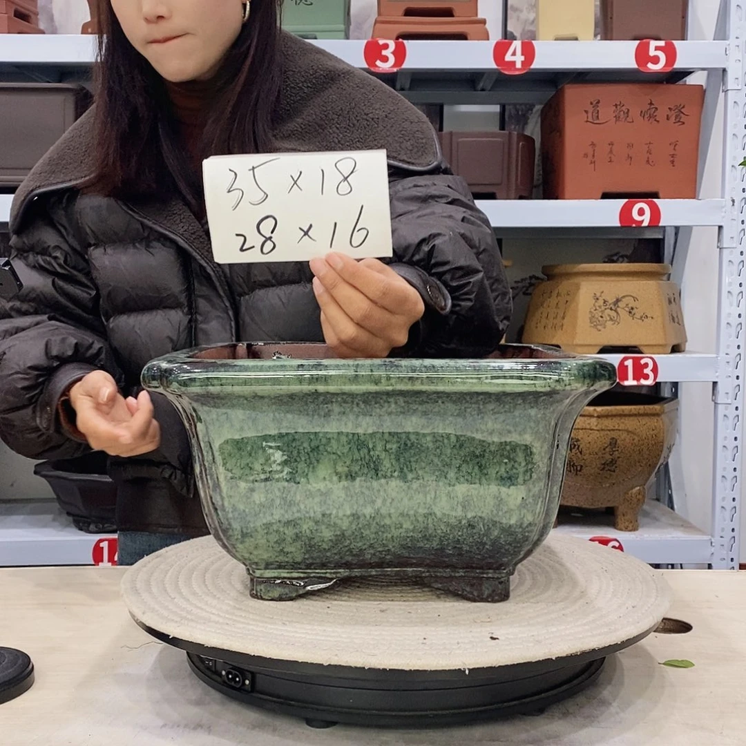 紫砂花盆风**穆紫砂花盆