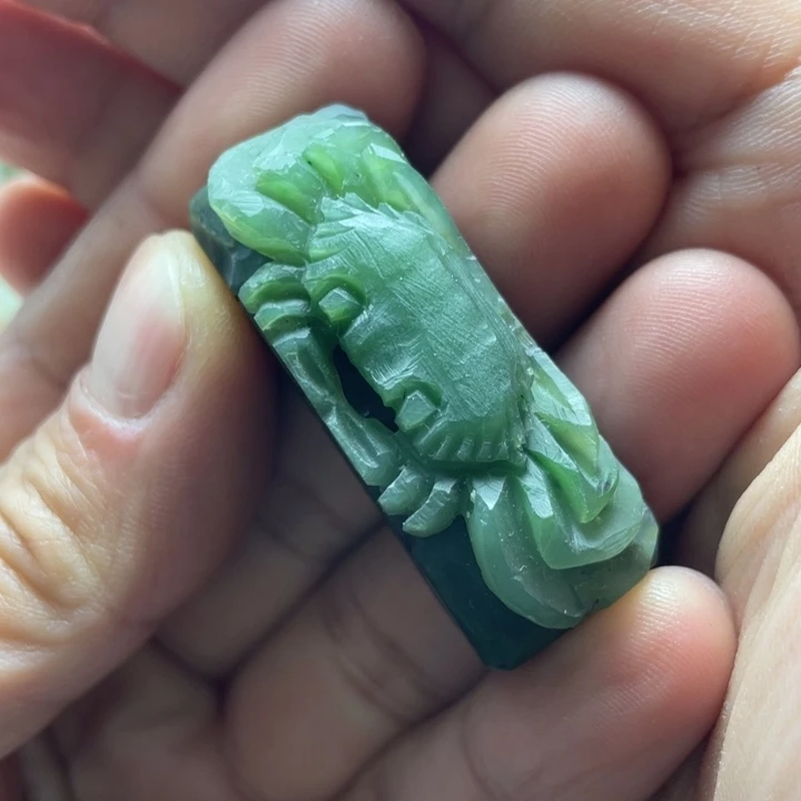 和田玉（碧玉）未镶嵌挂件