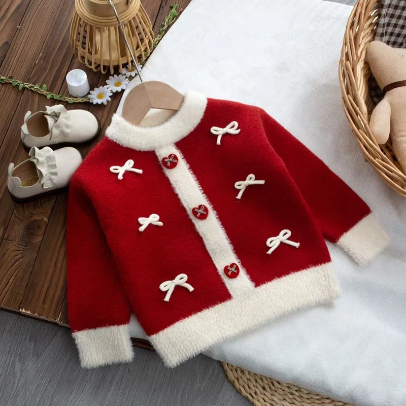 （身高加10去拍）2465女童韩国绒不起球毛衣套头新年款蝴蝶结爱心