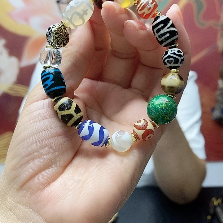 玛瑙/玉髓颈饰合金