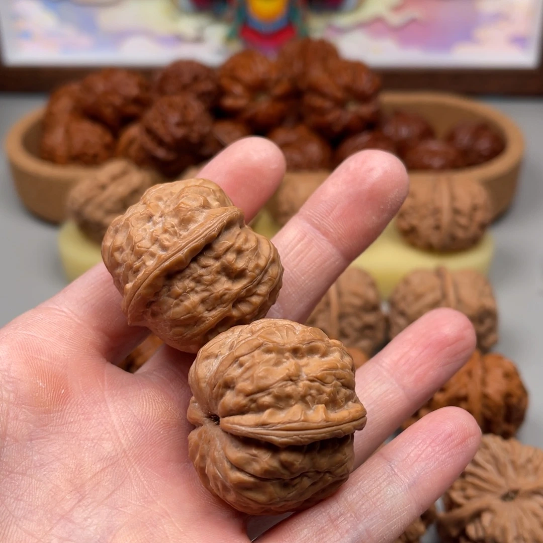 双***雾吊坠文玩核桃35血菩提