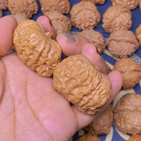 【闪购商品】文玩核桃吊坠雷*一根筋