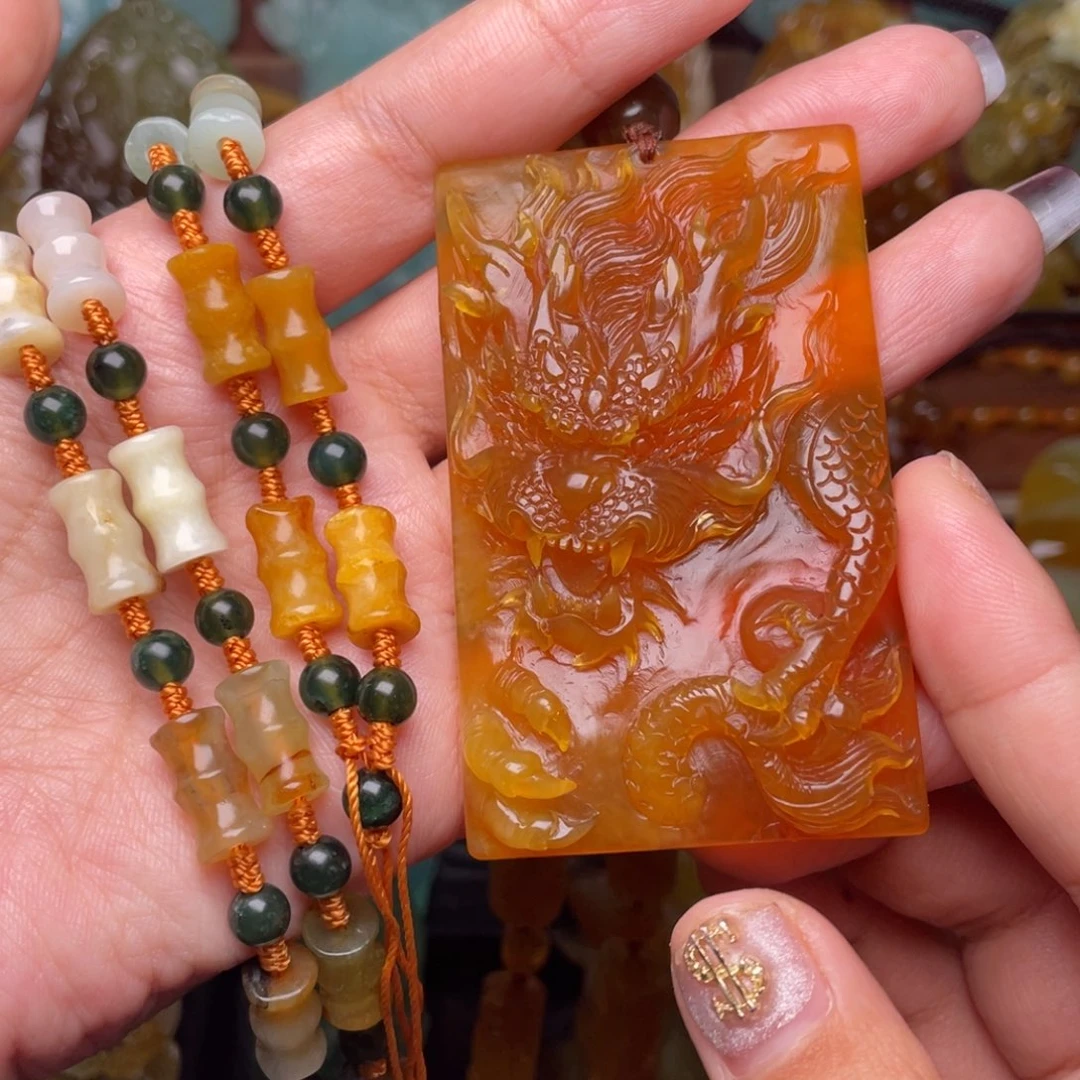 蛇纹石玉颈饰未镶嵌放****零