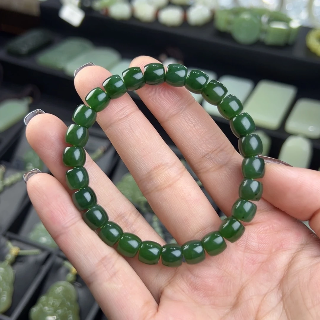 未镶嵌手链和田玉（碧玉）卡八直切