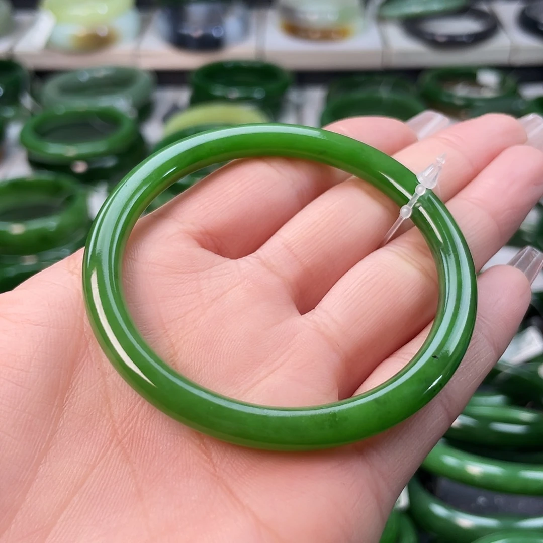 和田玉（碧玉）手镯未镶嵌