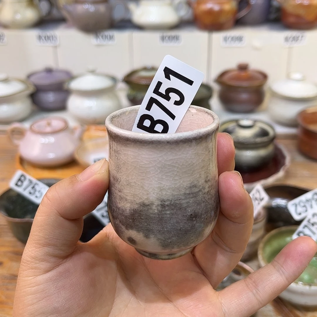 白泥茶杯陶瓷艺术