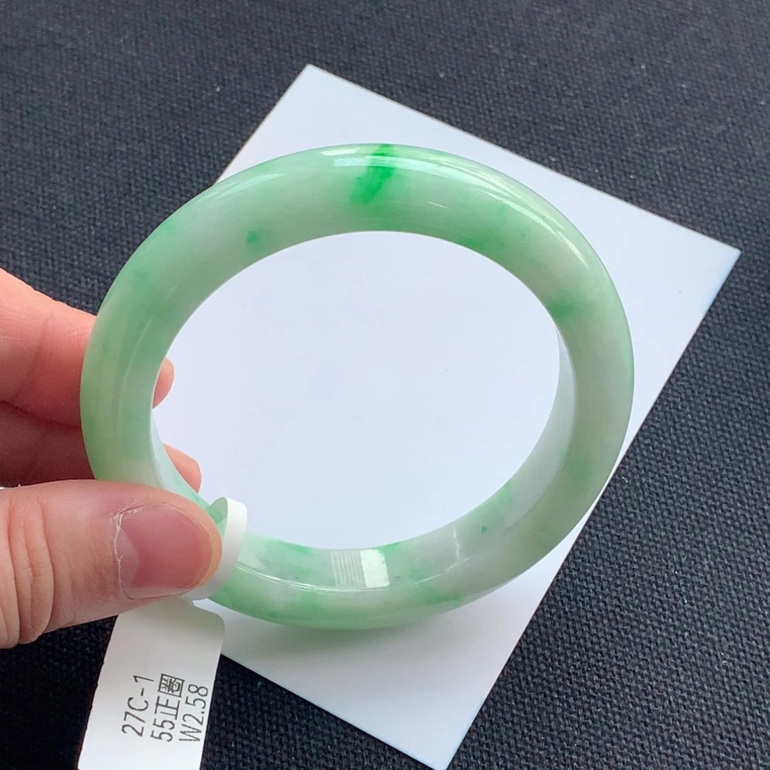 翡翠未镶嵌手镯19号