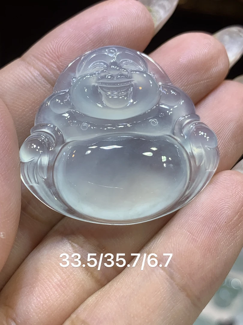 缅甸天然翡翠A货，大佛胶感十足，又冰又胶得不多见啦，可直接裸戴