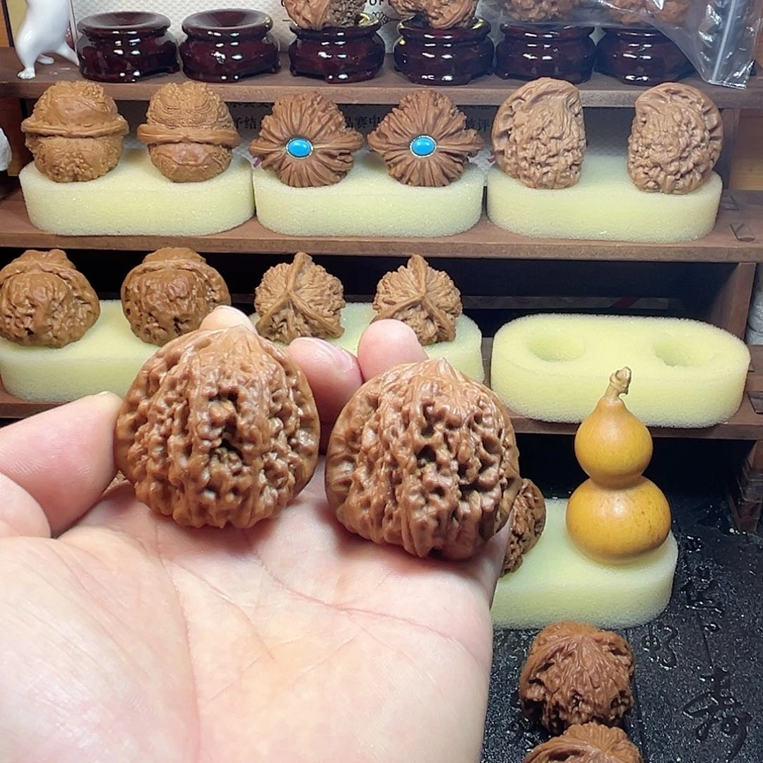 【闪购商品】文玩核桃吊坠平谷凹底