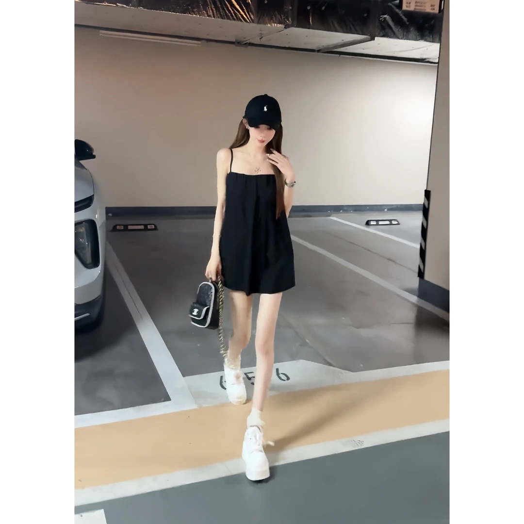 黑色系抹胸吊带上衣时尚气质御姐风夏季新款高腰微喇女装长裤套装