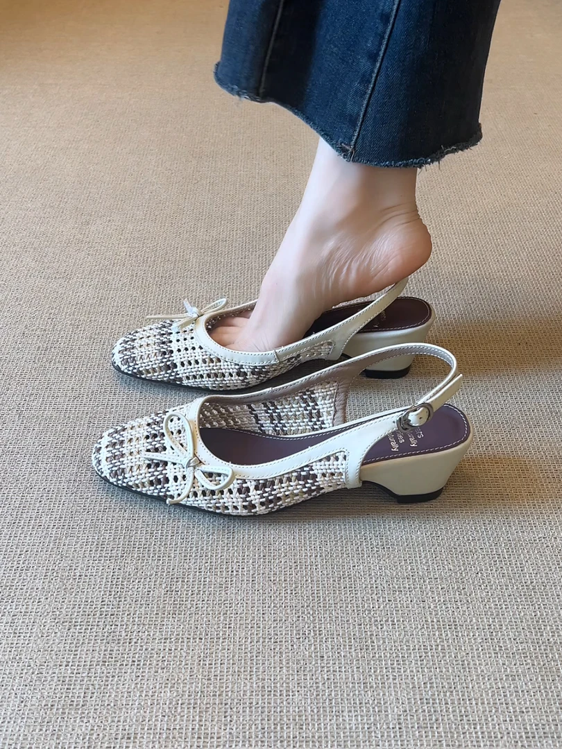 Elingjk/5cm法式复古拼色编织镂空小众蝴蝶结包头后空凉鞋