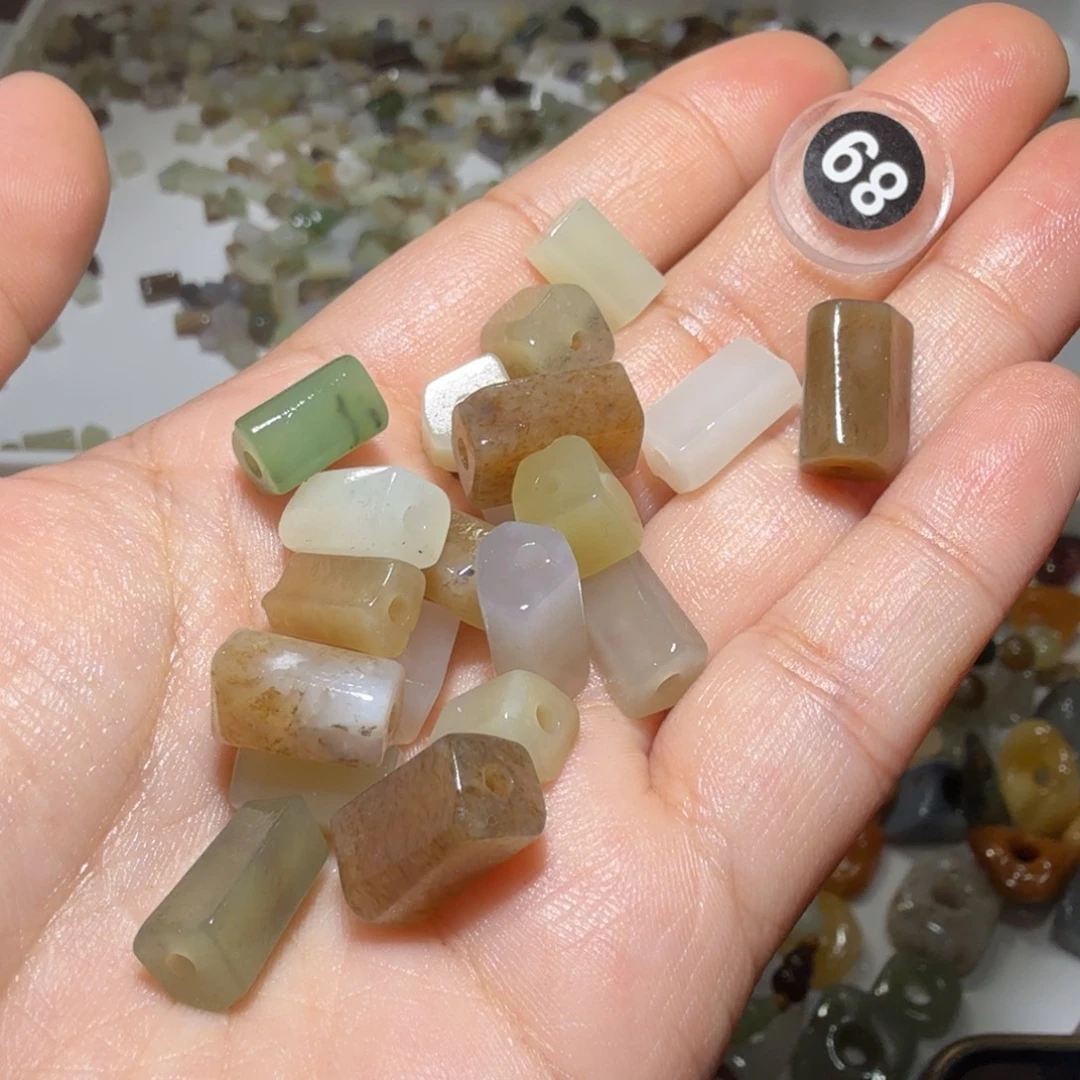 和田玉未镶嵌珠宝奇石