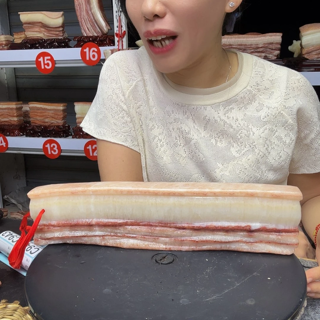 囡***妮石材广西天然猪肉石头