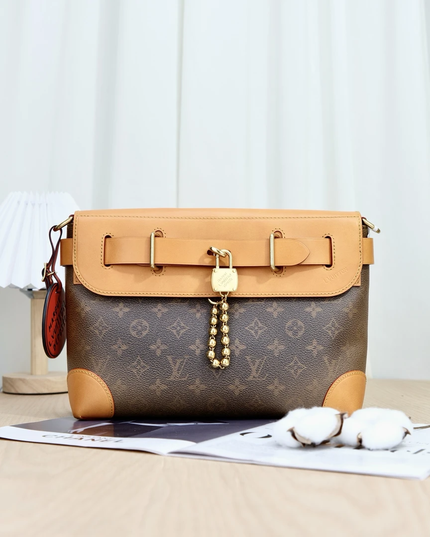99新 LouisVuitton/路易威登 7458 lv西部邮差