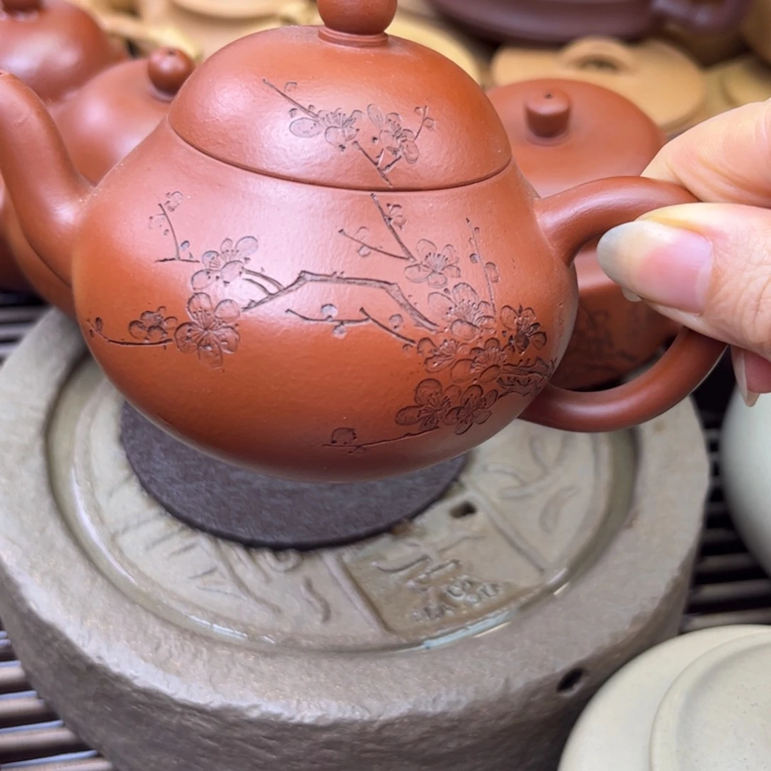 紫砂茶壶虎**香朱泥 梨 刻梅 130c