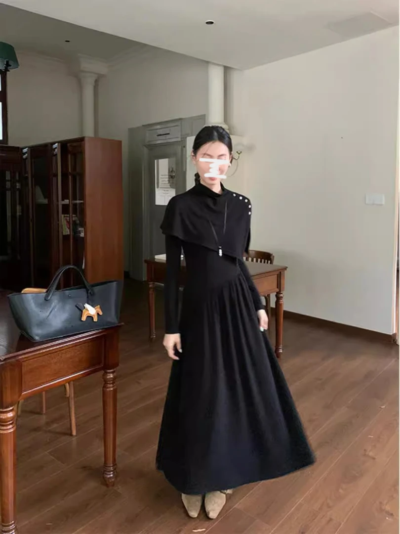 法式不规则斗篷披肩长袖针织连衣裙女秋季气质收腰A字长裙两件套