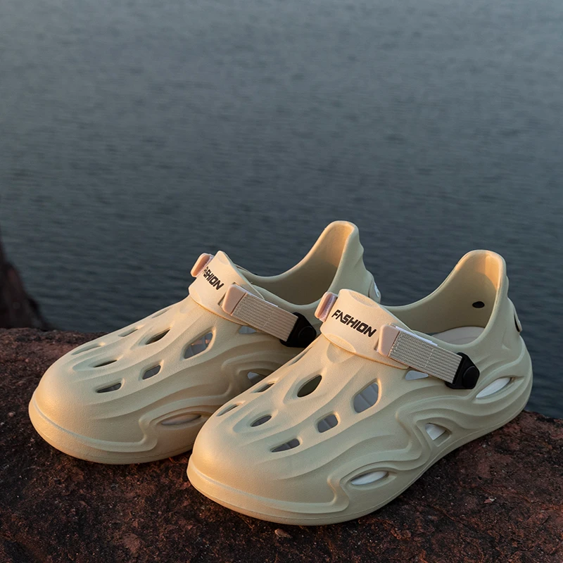 男士洞洞鞋2025新款夏季可外穿可开车包头运动厚底潮流不臭脚凉鞋